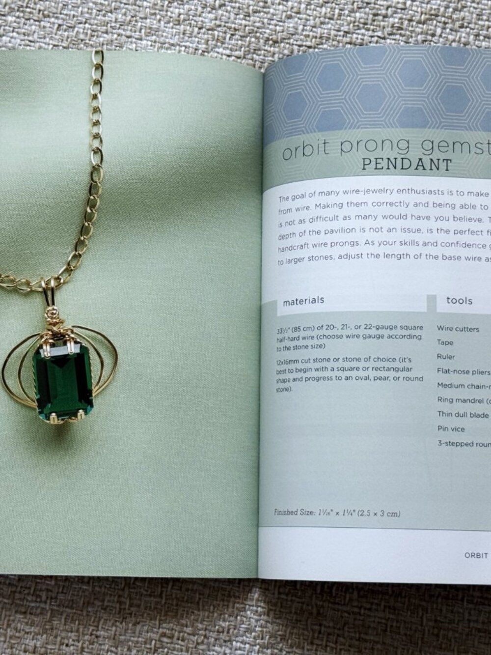 Book Wire Work an Illustrated Guide to The Art of Wire Wrapping - Picture 5 of 6